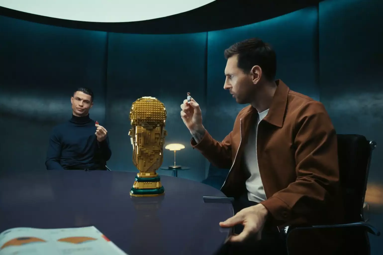 FOTO ȘI VIDEO ”Cea mai tare reclamă a deceniului!” Messi, Ronaldo, Mbappe și Vinicius, reuniți la aceeași masă înainte de Mondial